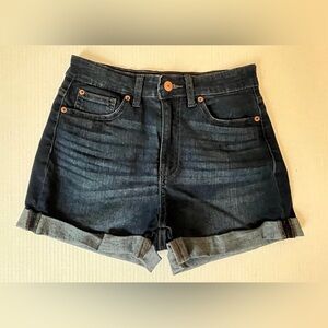 No Boundaries Women’s Juniors Shorts Size 7 – NWOT